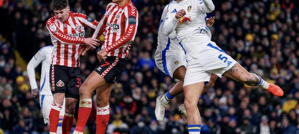 爱游戏在线登录-谢菲联惨遭-完败，保级形势堪忧的简单介绍