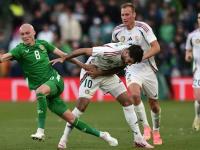 爱游戏登录入口-包含深圳佳兆业坚守阵地，主场对阵山东鲁能全力抗衡奋勇争胜的词条