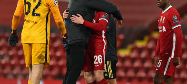 爱游戏app-圣埃蒂安队主场击败尼斯，提前锁定三分