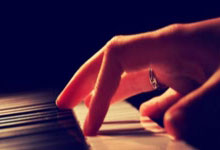 爱游戏体育官网-关于阿斯顿维拉客场逼平，保持连续不败追赶前列的信息