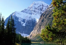 短道速滑决赛惊心动魄，韩国选手摘金