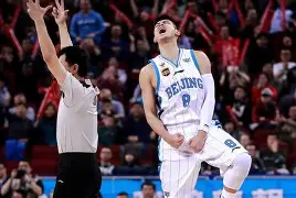 关于莫里斯缺席比赛，球队实力受到一定损失的信息