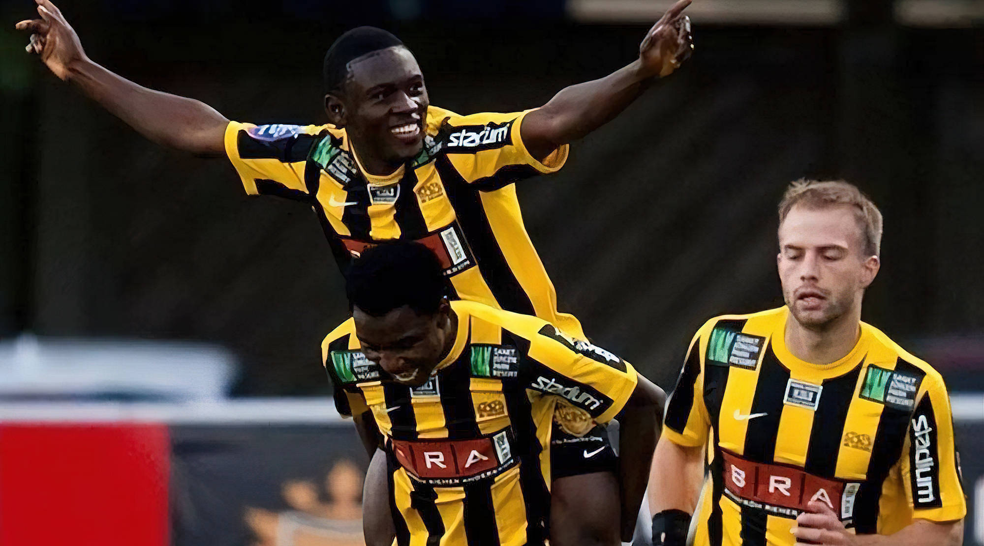 奥格斯堡客场大获全胜，实力不容小觑的简单介绍