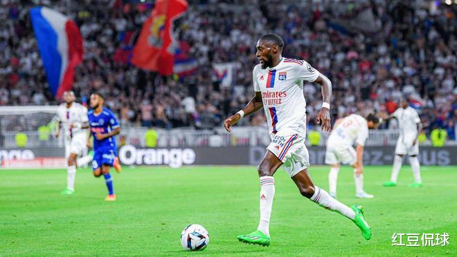 圣埃蒂安队在比赛中力震群雄