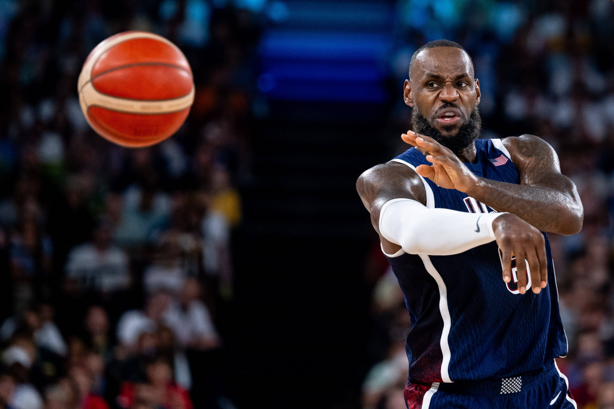 精英篮球运动员实力大比拼！