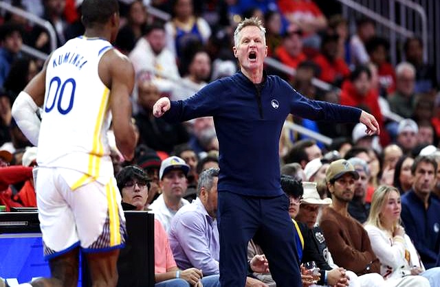 年轻球员崭露头角,技术逐渐成熟 年轻球员崭露头角,技术逐渐成熟