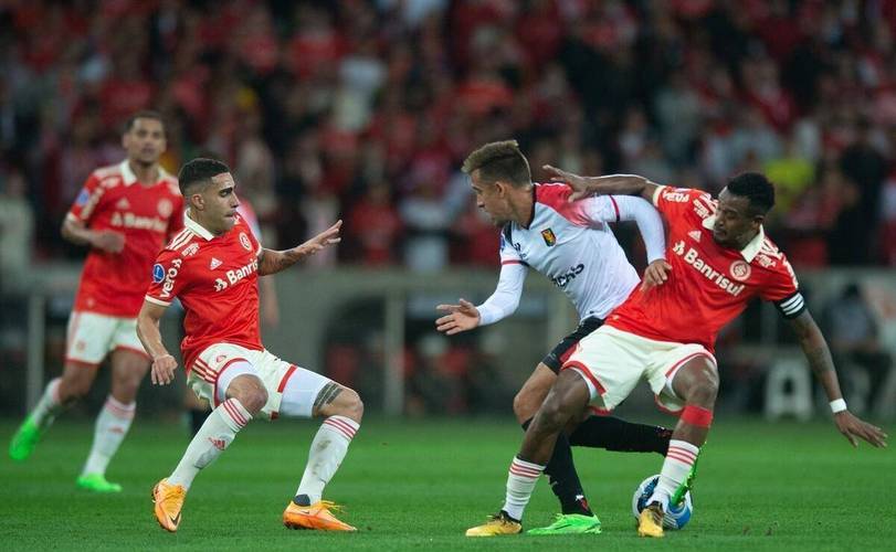 包含亚眠客场不敌里昂,联赛形势不容乐观的词条 包含亚眠客场不敌里昂,联赛形势不容乐观的词条