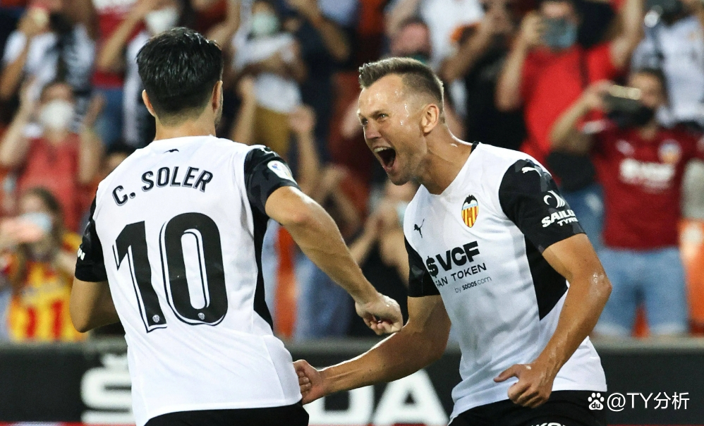 拜仁慕尼黑赴英格兰迎战瓦伦西亚的简单介绍 拜仁慕尼黑赴英格兰迎战瓦伦西亚的简单介绍