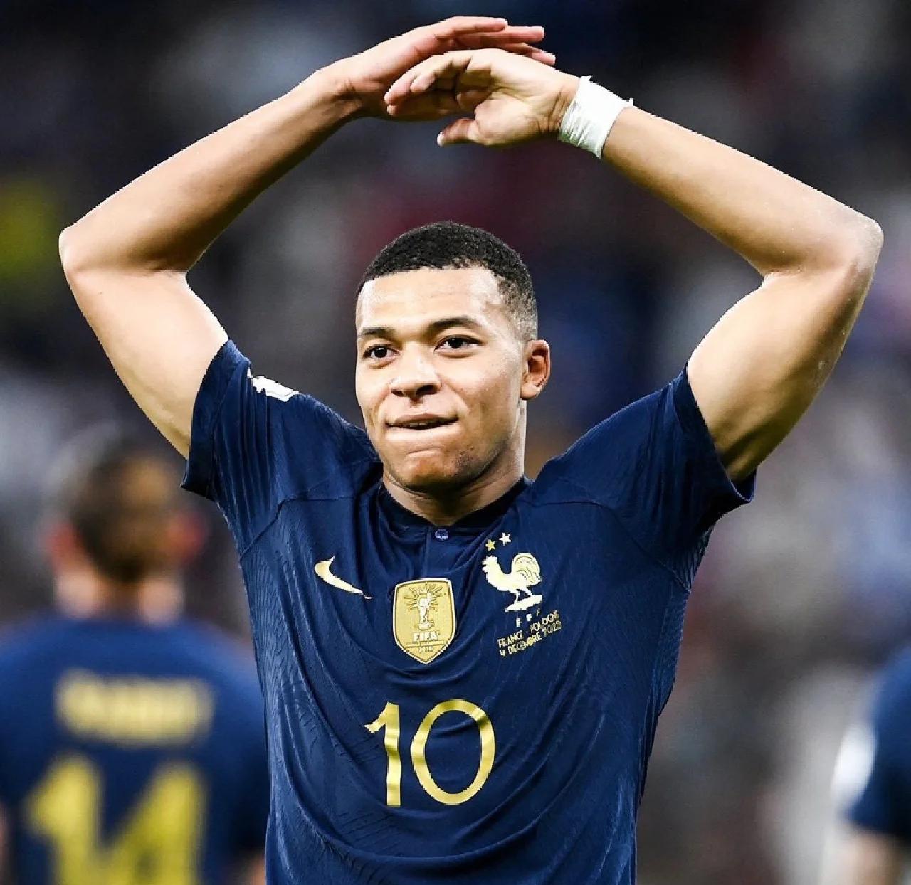 法国国家队卫冕冠军正面临强劲对手