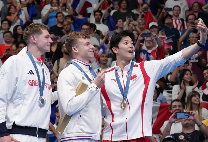 法国国家队卫冕冠军正面临强劲对手