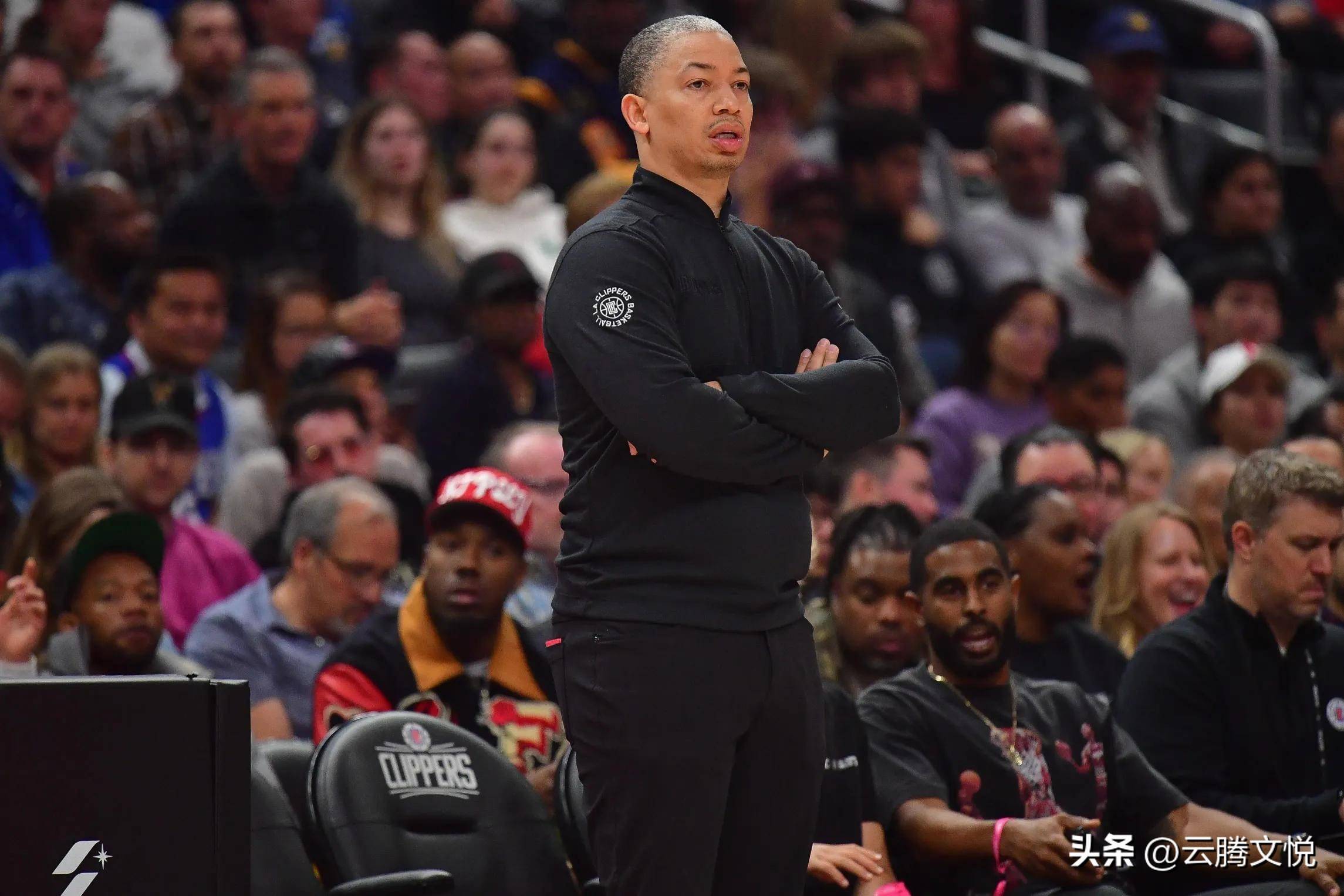 快船队主帅意外辞职，球队陷入动荡的简单介绍