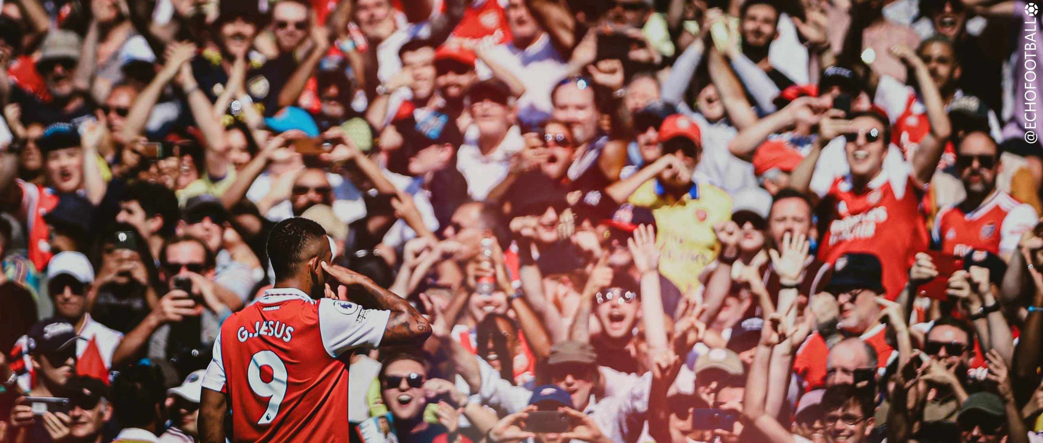 巅峰对决胜负难分,球迷眼球聚焦 巅峰对决胜负难分,球迷眼球聚焦