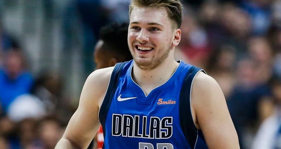 狂砍+!老鹰新星成史上最年轻首发 狂砍+!老鹰新星成史上最年轻首发