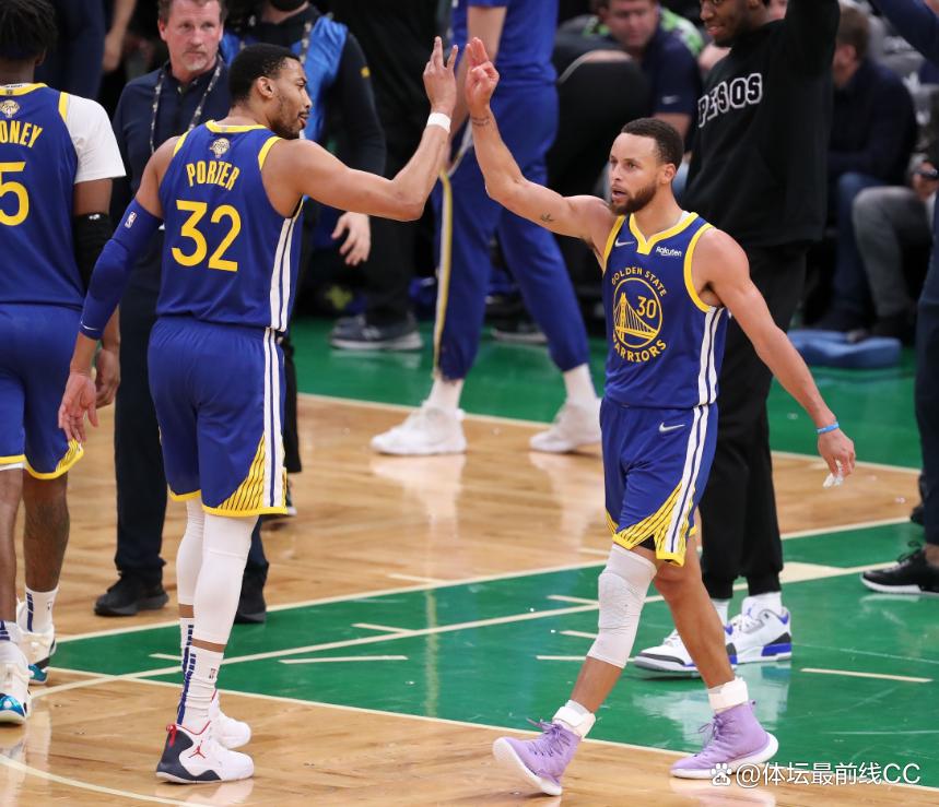 关于球场风云：篮球明星爱情路上的信息