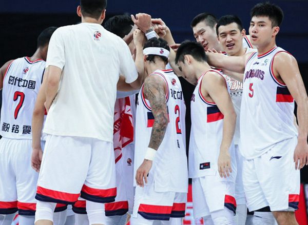 包含广西男篮主场战平广州队，一战平分的词条