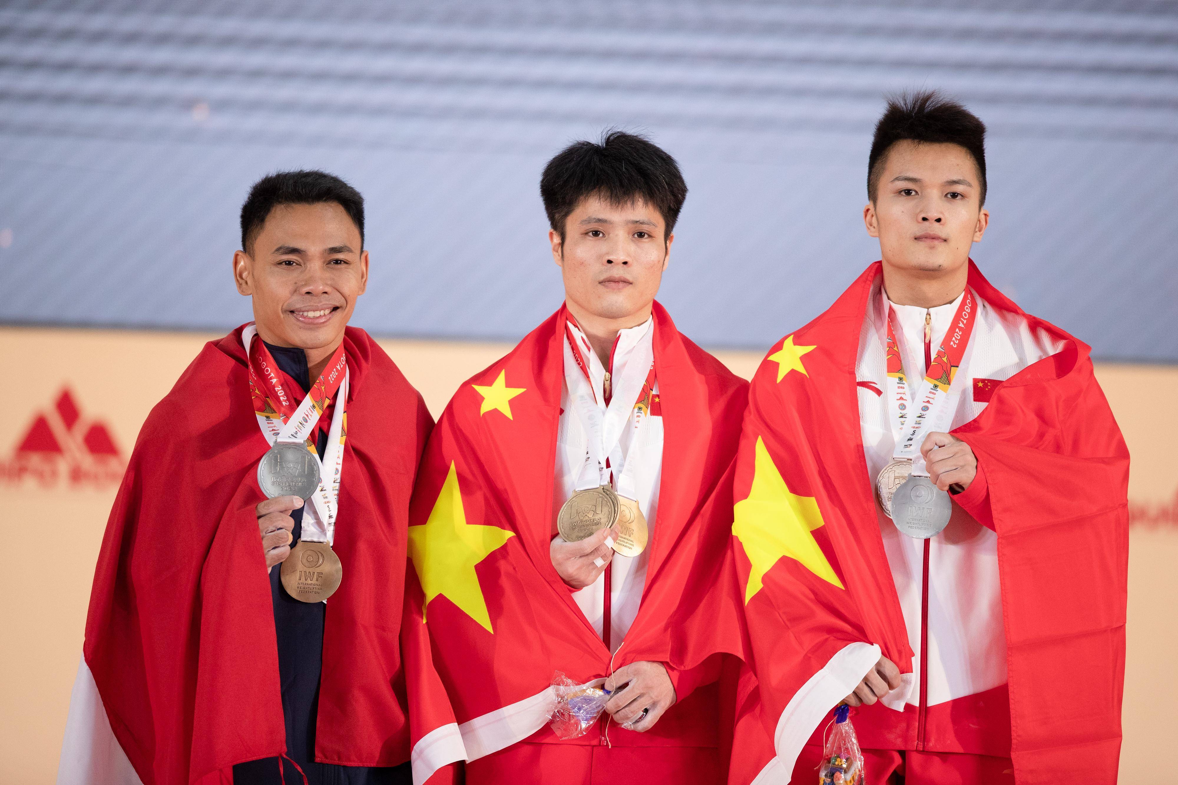 亚洲代表团在举重赛中斩获佳绩 亚洲代表团在举重赛中斩获佳绩